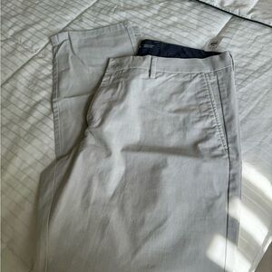 Men old navy pants